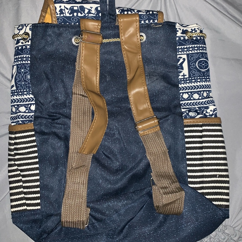 Backpack - Picture 2 of 2